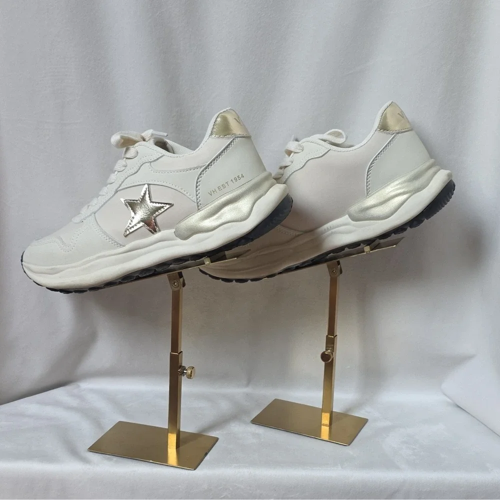 NWOT Vintage Havana Cloud Sneaker Women Sz 8 White/Gold (Small Mark On Rt Shoe)